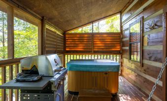 ER17 - the Perfect Getaway - Great Location - Close to Town! Cabin