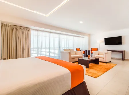 新韋拉克魯斯悦思酒店