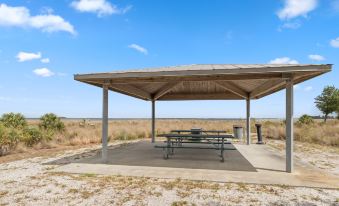 Surfside Beach House - Housity