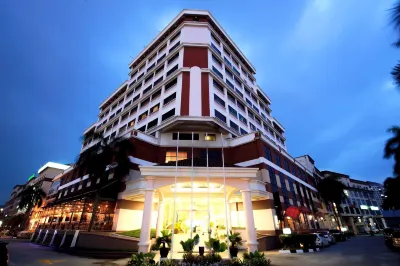 Grand Barakah Hotel Các khách sạn gần Sree Krishna Temple