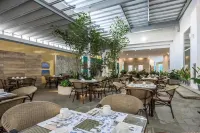 Pop Art Hotel CLC Mamonal Cartagena Hotels in Turbaco
