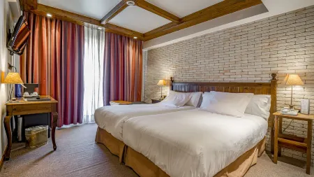 Roc Blanc Hotel & Spa