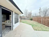 Spacious, Bright & Central Brownwood Home Hotels in Brownwood