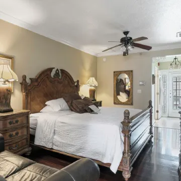 Casablanca Inn on the Bay