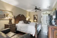 Casablanca Inn on the Bay