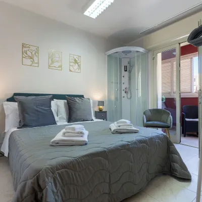 Fior Di Loto Central Hotels near Roman Amphitheatre of Cagliari