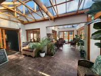 Little Scotia Hotels in Rondebosch