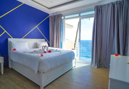 이츠산드라 비치 호텔 & 리조트