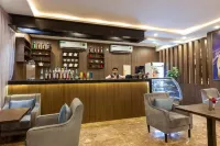 Aman Hotel Almhalh
