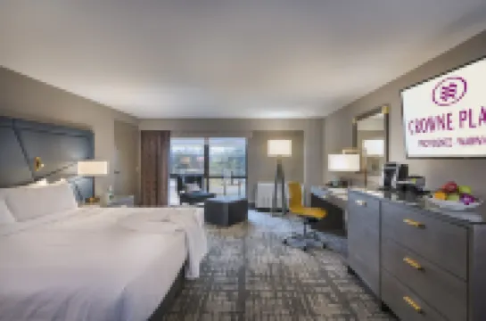 Crowne Plaza PROVIDENCE-WARWICK (AIRPORT) by IHG