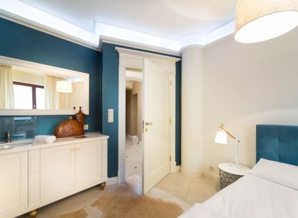 A11 Apartments & SPA Dermique