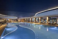Chrysomare Beach Hotel & Resort - Romantic