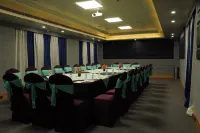 Hotel Bravia Pancheel - by Satguru