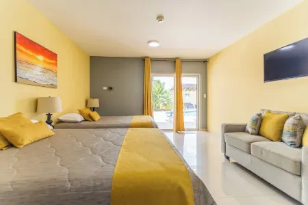 Juanedu Suites Отели в г. Ораньестад