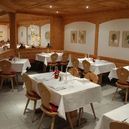 Hotel Corvatsch - Web Check-in