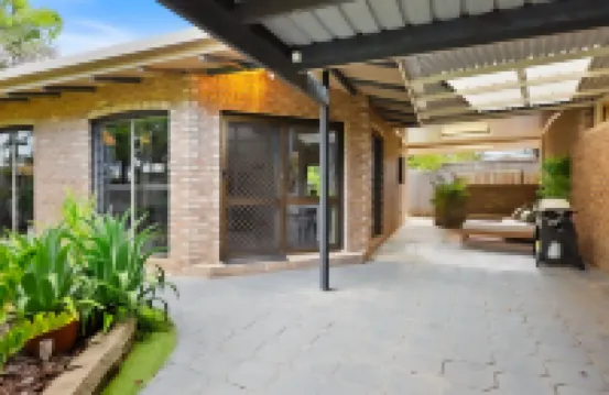 Green Cottage Trinity Beach I Pet Friendly I BBQ