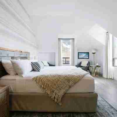 Glacier View Lodge Rooms