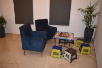 รามาดาบายวินด์แฮมคาตราสเตชั่นโรด