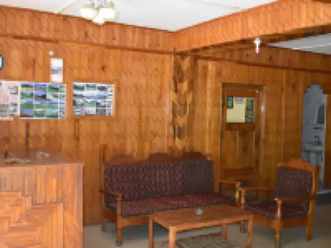 Heaven Rose Hotel & Restaurant Old Hotels in Naran