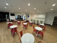Extended Stay America Premier Suites - Portland - North - servizio colazione