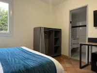 Le Gîte du Festival Sud Aqua - Avignon TGV Hotels in Авіньйон