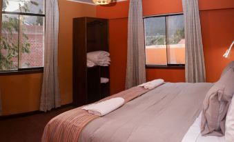 Colibrí Inn