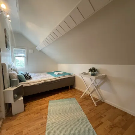 Charming 4-Bedroom Apartment in Central Stavanger