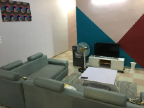 Residence MaryHouse - Free Breakfast and Taxi from Airport Hotels in Cotonou