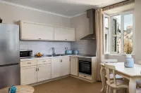 Fotiadis Family Luxury Suites by Konnect