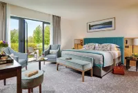 Farnham Estate Golf and Spa Resort Hotels near Dún a Rí Forest Park