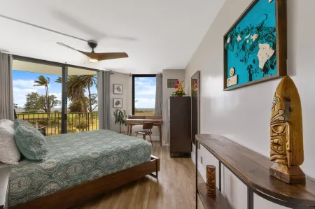 Modern & Elegant Oceanfront Vistas