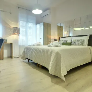 D&A Center Apartments with Free Parking