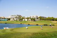 White & Nature Apartment