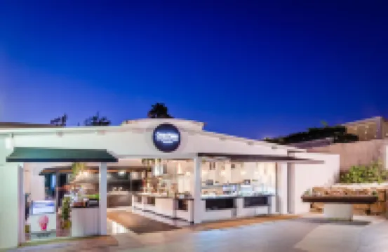 جران بالاس هوتل - سبا جٕع كلويدو فنادق في 