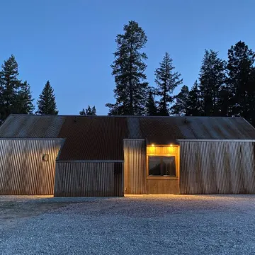 Modern rustic getaway located on the Stillwater River