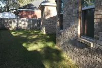 4 Bedroom , Lavish Euro Style Boutique ,Home Alabama