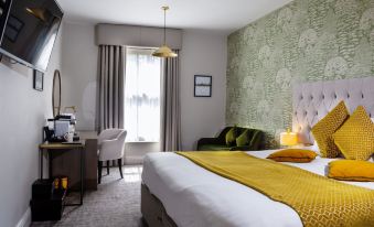 Cbh Hatherley Manor Hotel
