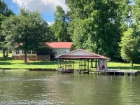 Family  get away, pet friendly,fishing, boating and fun,