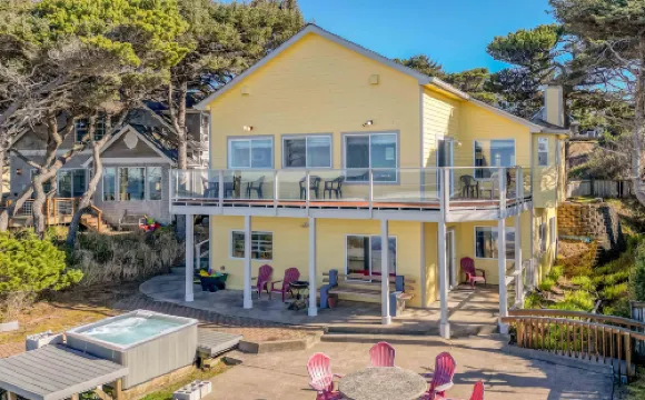 Oceanstream Hotels in Gleneden Beach