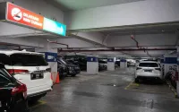 Grand Setos Hotel Semarang - parking