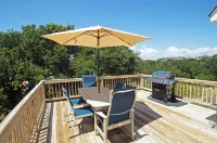 Inviting Pool and Soothing Whirlpool Tub - Gorgeous Retreat