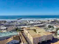 Panoramic Ocean Views and Gated Complex - Stunning Coastal Escape