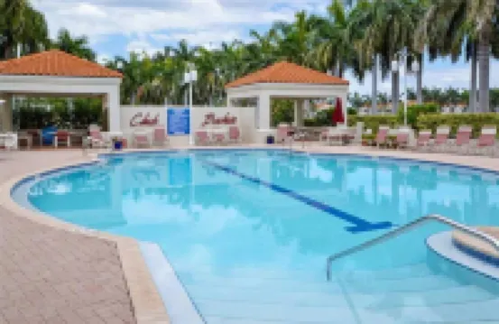 Expansive Balcony with Sought-after Views - Stunning Waterfront Retreat