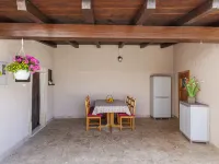 House Gino
