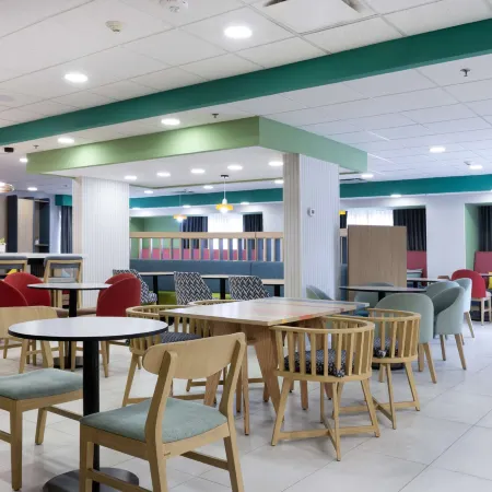 Hampton by Hilton Saltillo