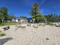 Sandy Beach Frontage and Scenic Views - Stylish Waterfront Retreat Hotel a St. Ignace Township