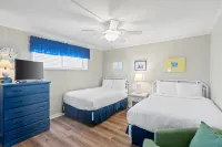 Balcony with Gulf View and Free Activities - Gorgeous Beachfront Retreat