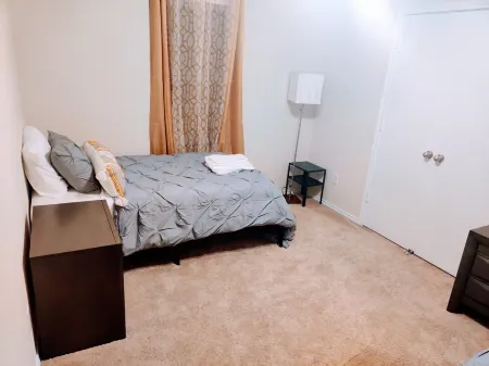 Texas 2 Step A wonderful 3 bedroom, home away from home.