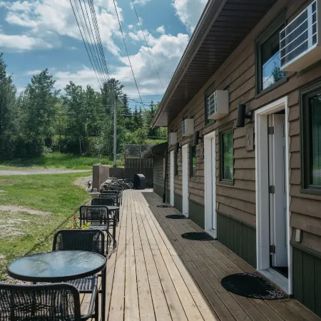 Nature's Inn Kenora