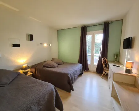 馬斯奧利維爾民宿 蓬聖埃斯普里酒店